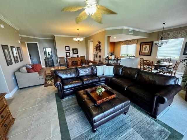 For Sale: $325,000 (2 beds, 2 baths, 1803 Square Feet)