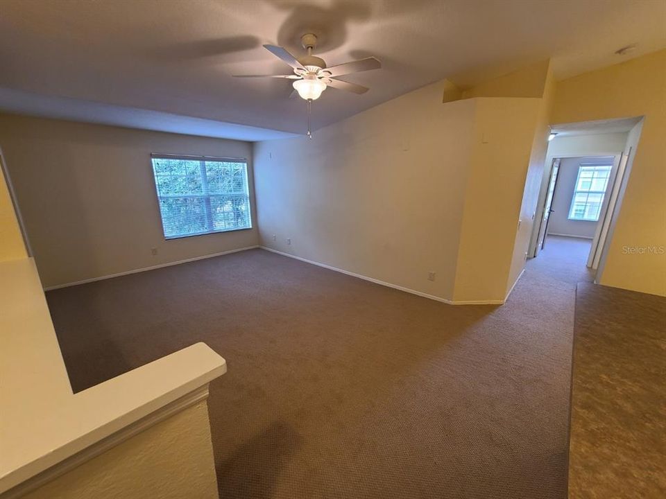 В аренду: $1,750 (3 спален, 2 ванн, 1278 Квадратных фут)