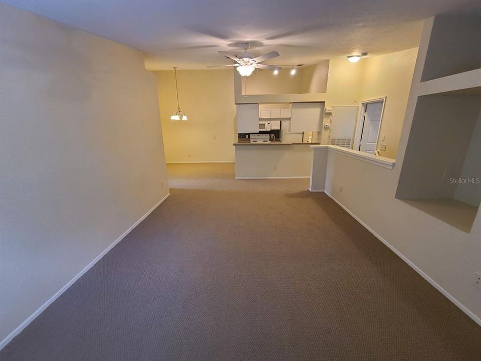 В аренду: $1,750 (3 спален, 2 ванн, 1278 Квадратных фут)