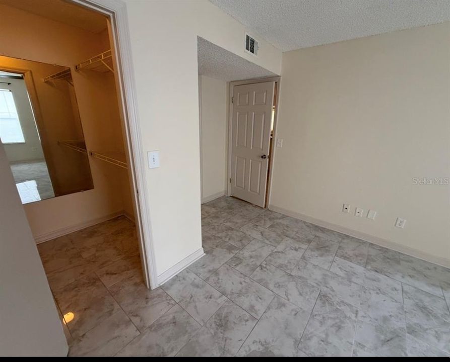 For Rent: $1,550 (2 beds, 2 baths, 1101 Square Feet)