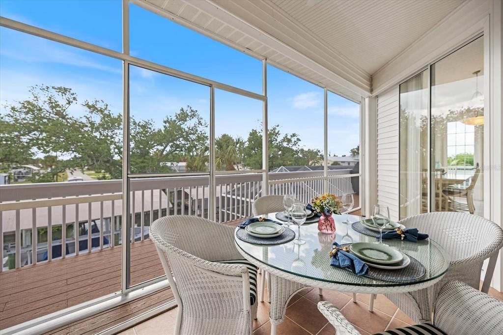 For Sale: $1,725,000 (3 beds, 3 baths, 3312 Square Feet)