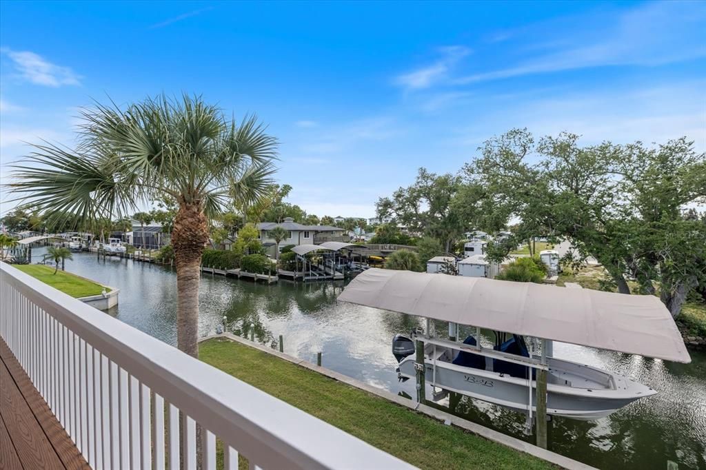 For Sale: $1,725,000 (3 beds, 3 baths, 3312 Square Feet)