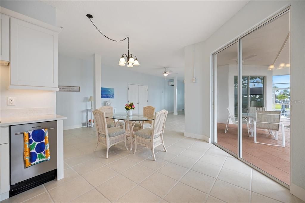 For Sale: $1,725,000 (3 beds, 3 baths, 3312 Square Feet)