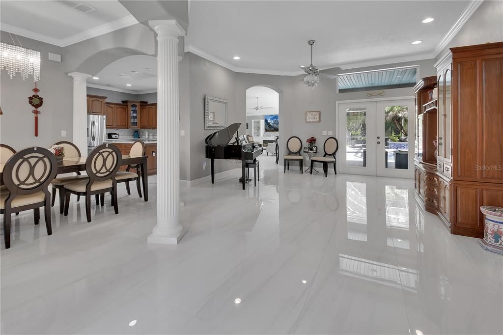For Sale: $1,300,000 (5 beds, 3 baths, 3970 Square Feet)