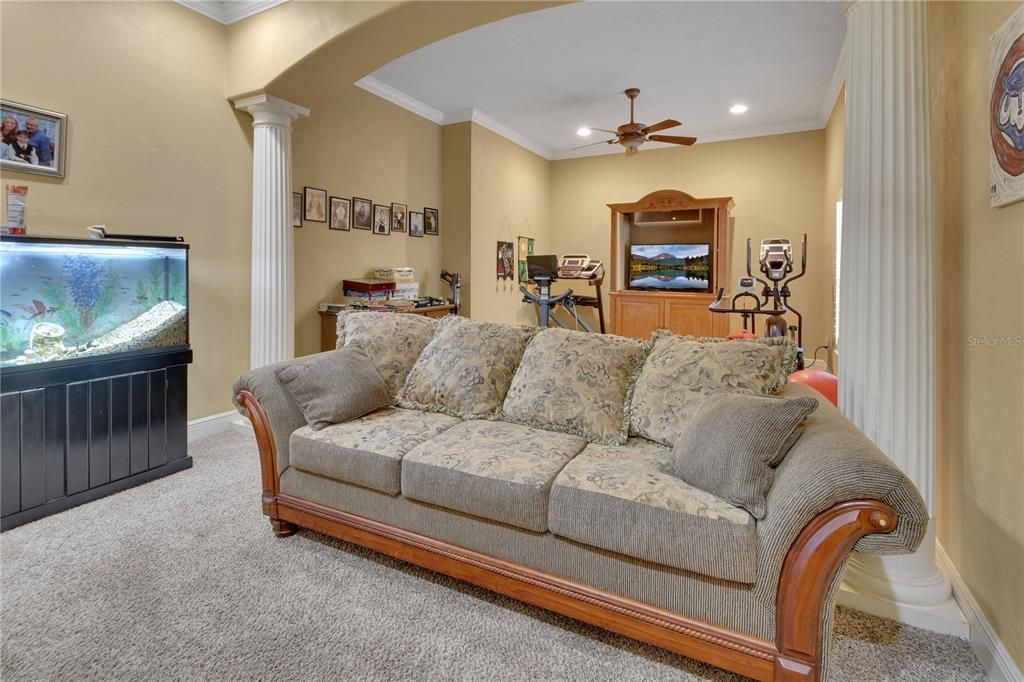 For Sale: $1,300,000 (5 beds, 3 baths, 3970 Square Feet)