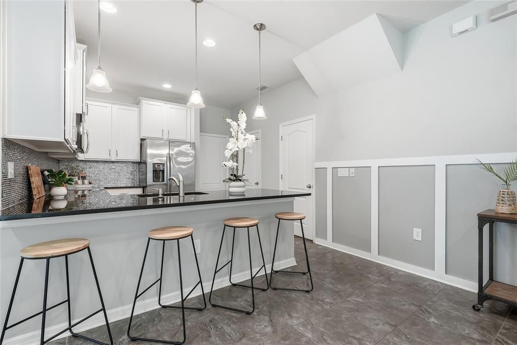 For Sale: $429,999 (3 beds, 2 baths, 2034 Square Feet)