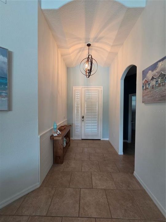 For Rent: $3,000 (2 beds, 2 baths, 1738 Square Feet)