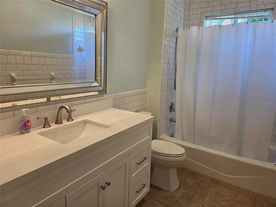 For Rent: $3,000 (2 beds, 2 baths, 1738 Square Feet)