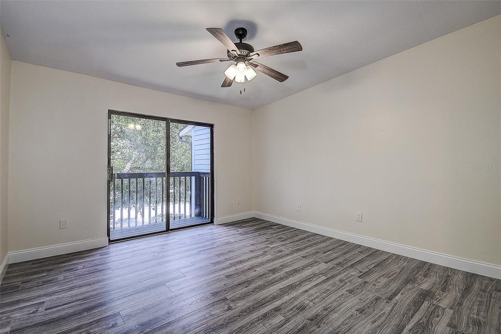 For Sale: $229,000 (3 beds, 2 baths, 1620 Square Feet)
