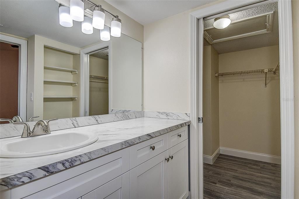 For Sale: $229,000 (3 beds, 2 baths, 1620 Square Feet)