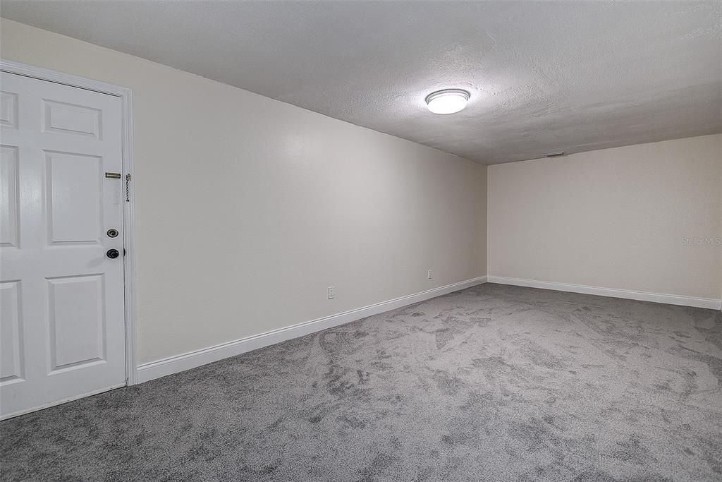 For Sale: $229,000 (3 beds, 2 baths, 1620 Square Feet)