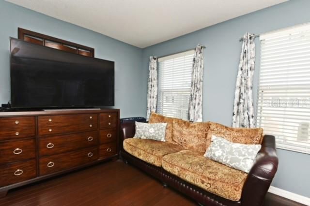 For Rent: $2,500 (3 beds, 2 baths, 1790 Square Feet)