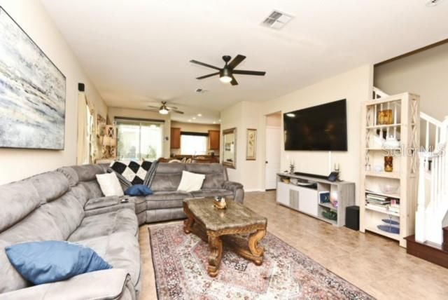 For Rent: $2,500 (3 beds, 2 baths, 1790 Square Feet)
