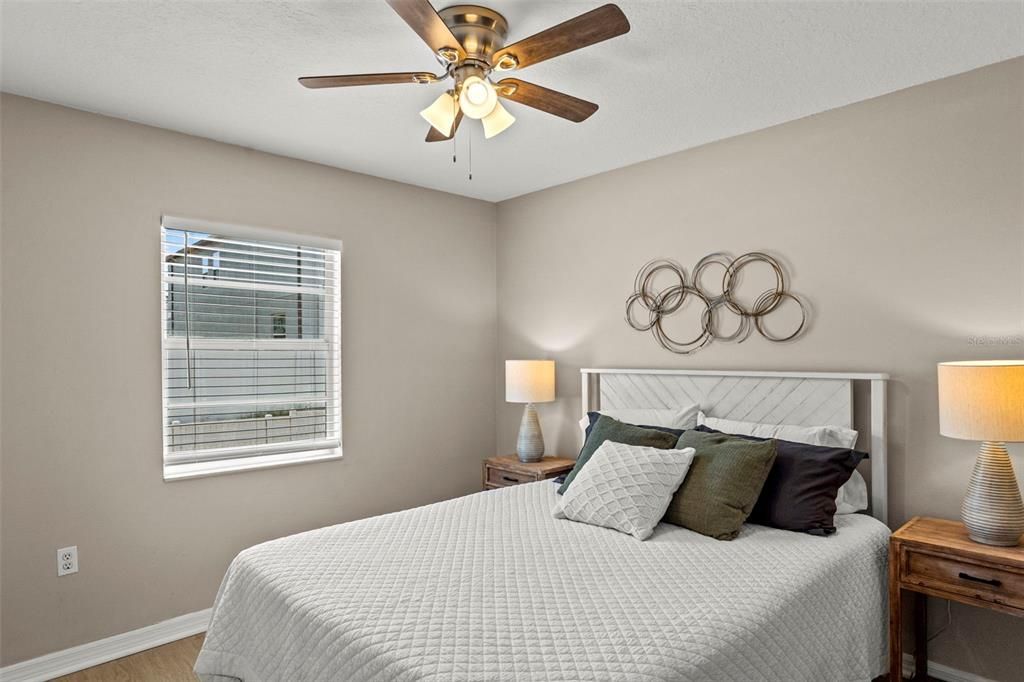 For Sale: $529,900 (3 beds, 2 baths, 1150 Square Feet)