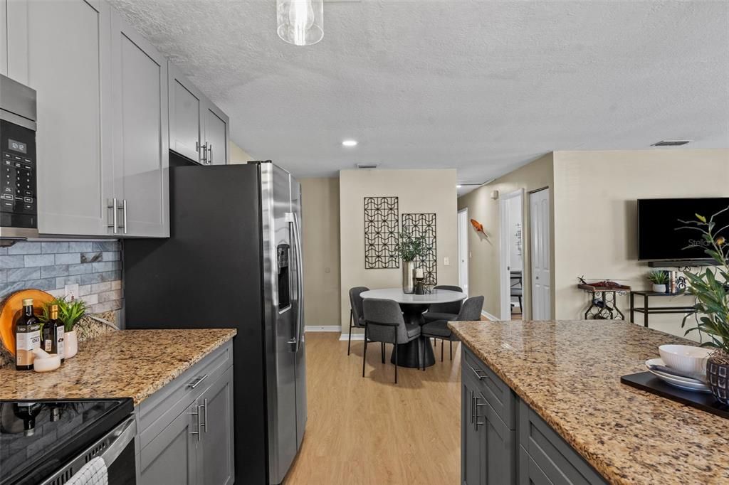 For Sale: $529,900 (3 beds, 2 baths, 1150 Square Feet)