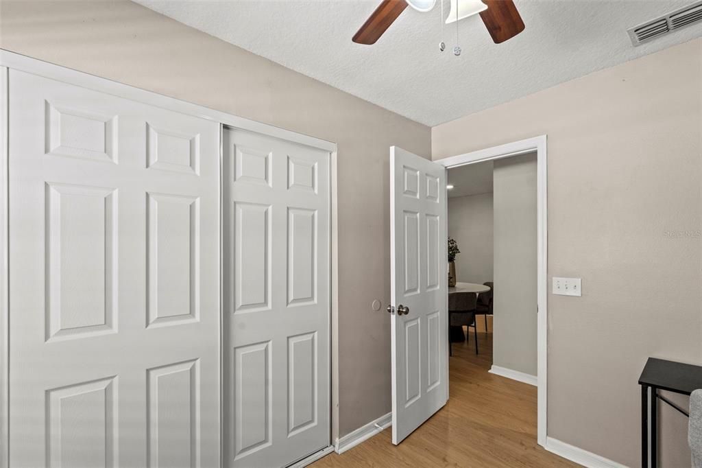 For Sale: $529,900 (3 beds, 2 baths, 1150 Square Feet)
