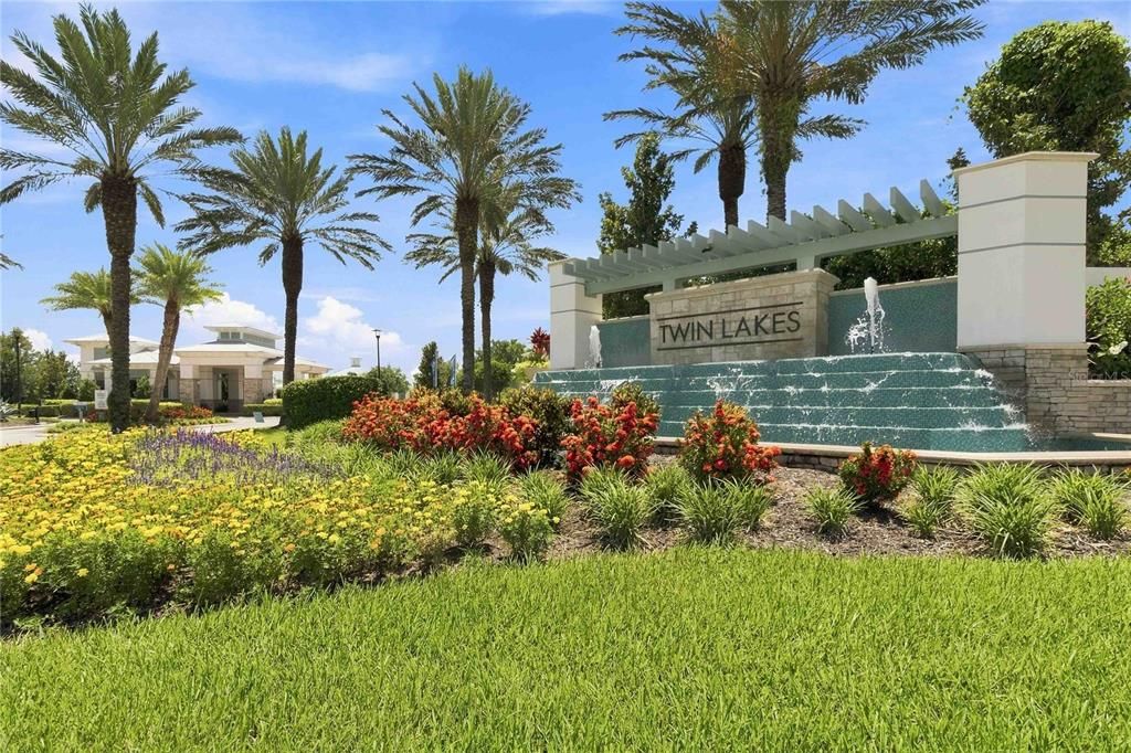 En Venta: $569,900 (3 camas, 3 baños, 2365 Pies cuadrados)