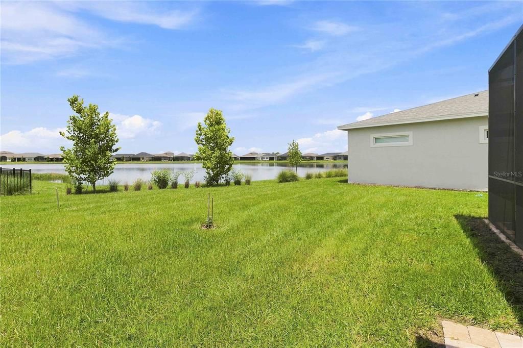 En Venta: $569,900 (3 camas, 3 baños, 2365 Pies cuadrados)