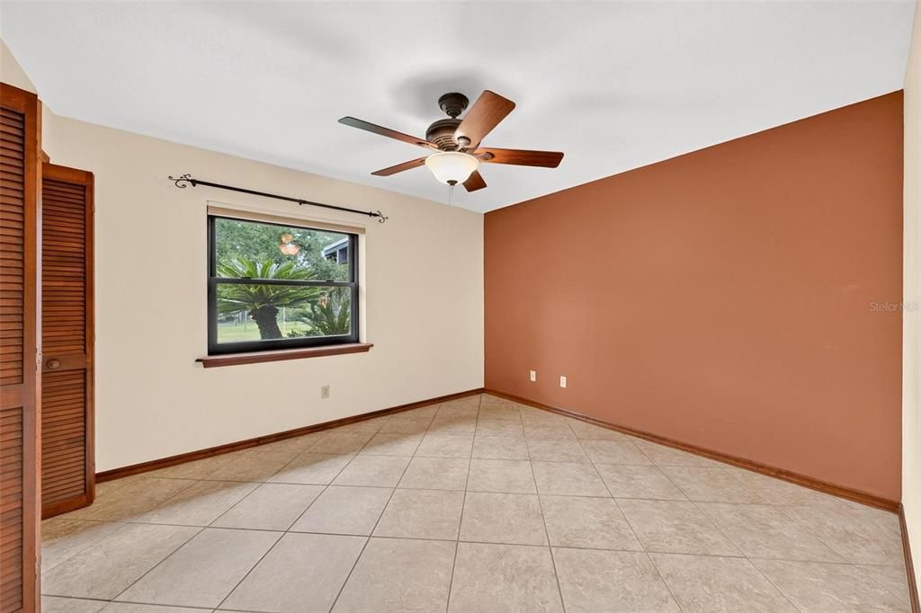 For Sale: $550,000 (3 beds, 2 baths, 2239 Square Feet)
