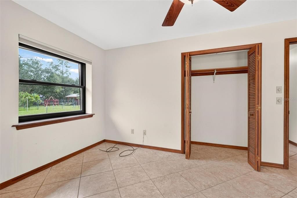 For Sale: $550,000 (3 beds, 2 baths, 2239 Square Feet)