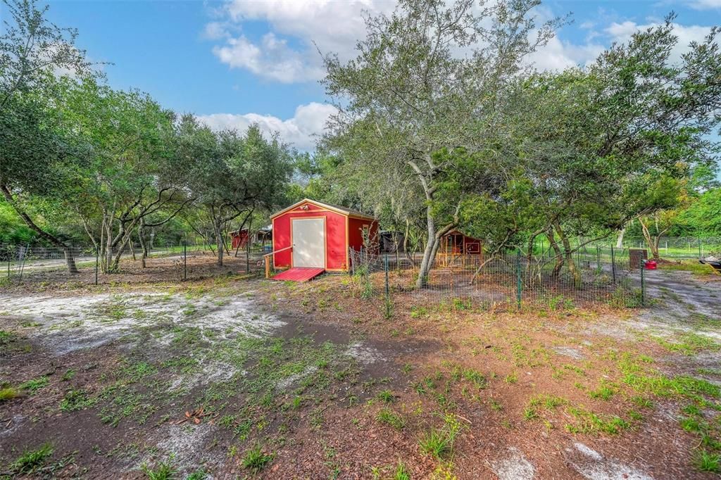 For Sale: $550,000 (3 beds, 2 baths, 2239 Square Feet)