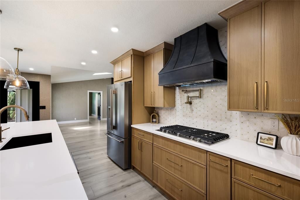 For Sale: $1,450,000 (5 beds, 3 baths, 2879 Square Feet)