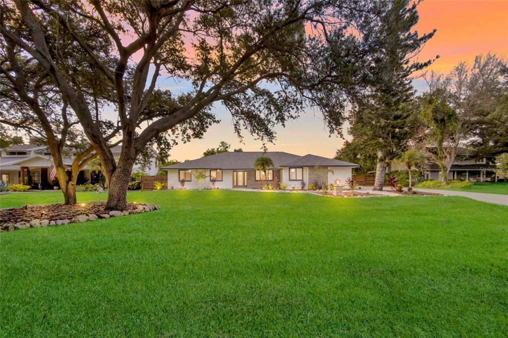 For Sale: $1,450,000 (5 beds, 3 baths, 2879 Square Feet)