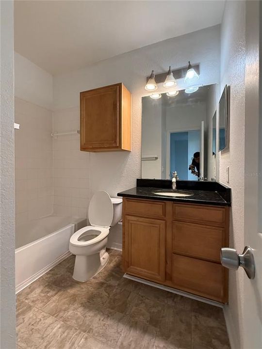 For Sale: $323,500 (4 beds, 3 baths, 1868 Square Feet)
