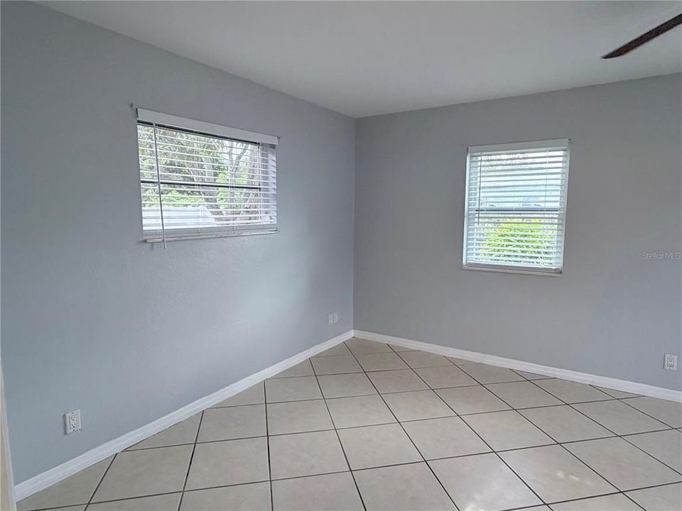 En Venta: $445,000 (3 camas, 2 baños, 1008 Pies cuadrados)