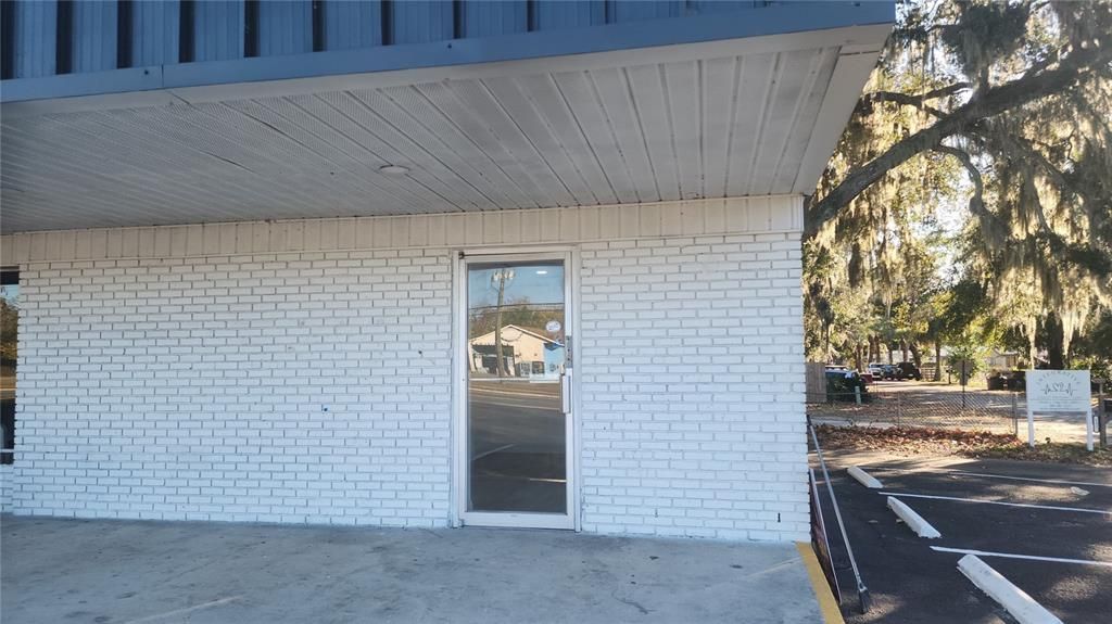 For Sale: $11,100 (0 beds, 0 baths, 700 Square Feet)