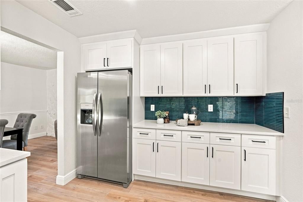 For Sale: $649,999 (3 beds, 2 baths, 1794 Square Feet)