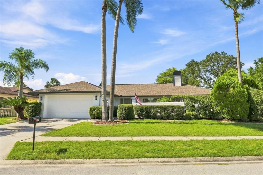 For Sale: $649,999 (3 beds, 2 baths, 1794 Square Feet)