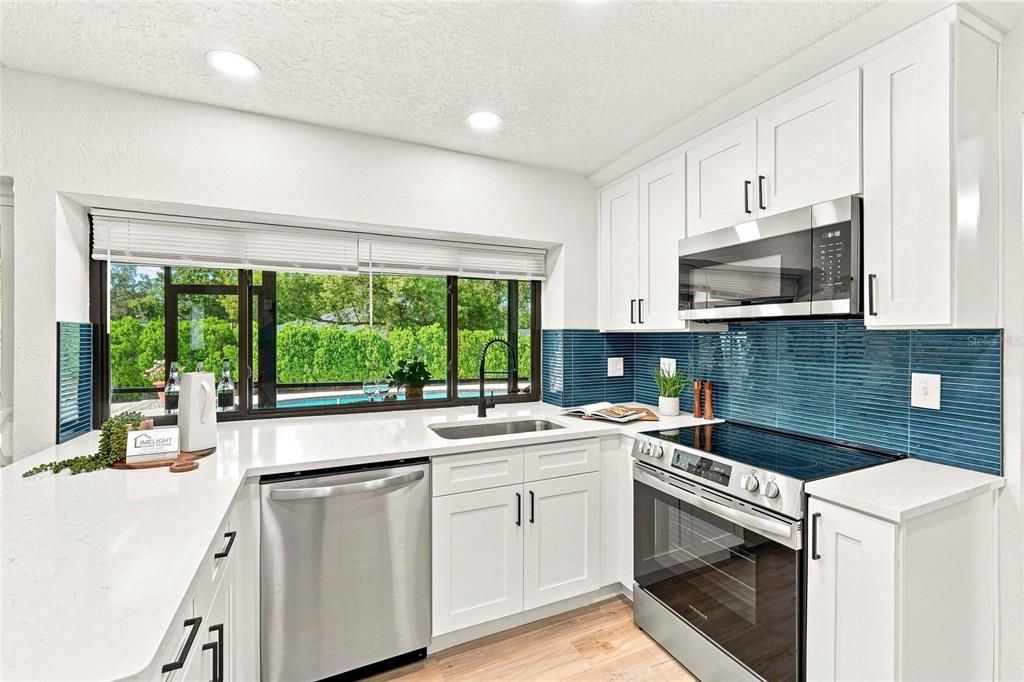 For Sale: $649,999 (3 beds, 2 baths, 1794 Square Feet)