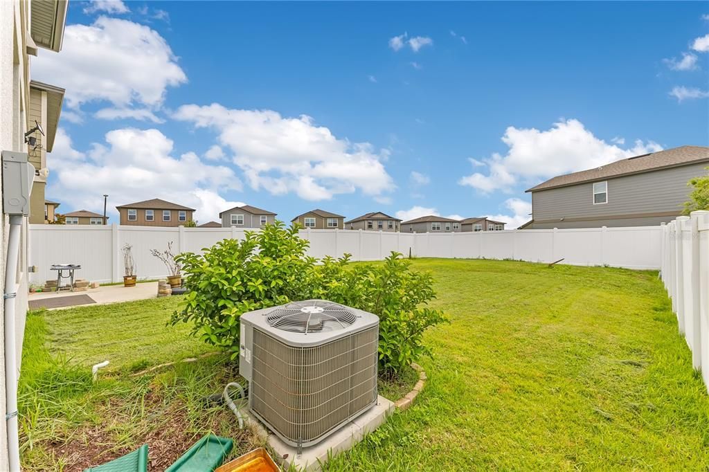 For Sale: $500,000 (4 beds, 2 baths, 2289 Square Feet)