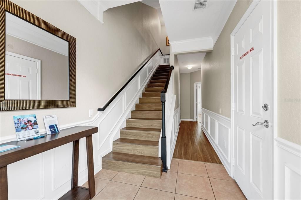 For Sale: $500,000 (3 beds, 3 baths, 1741 Square Feet)