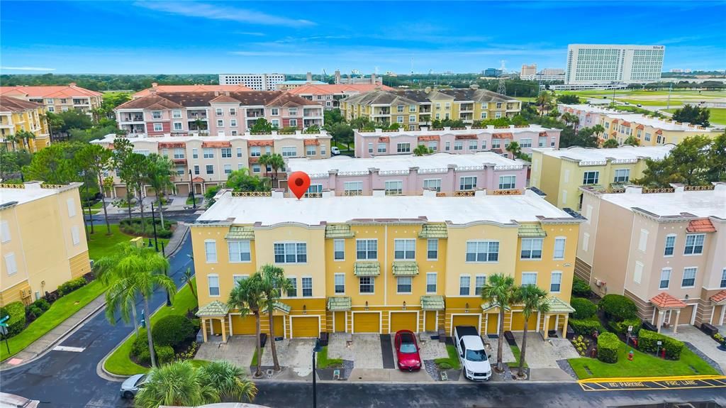 For Sale: $500,000 (3 beds, 3 baths, 1741 Square Feet)