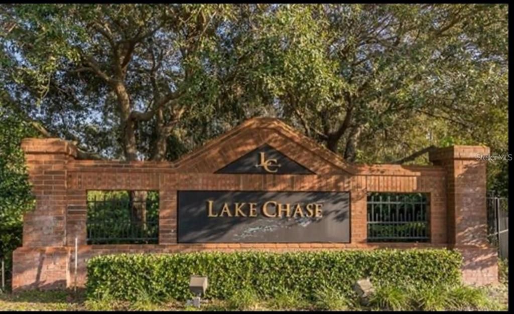 For Rent: $1,400 (1 beds, 1 baths, 904 Square Feet)