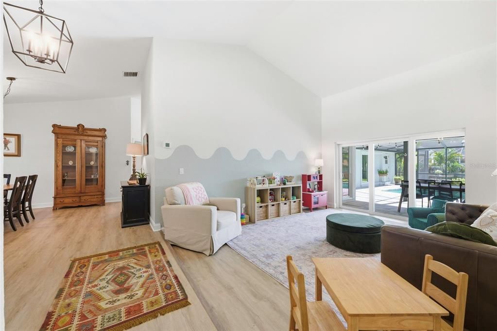For Sale: $835,000 (4 beds, 3 baths, 2314 Square Feet)
