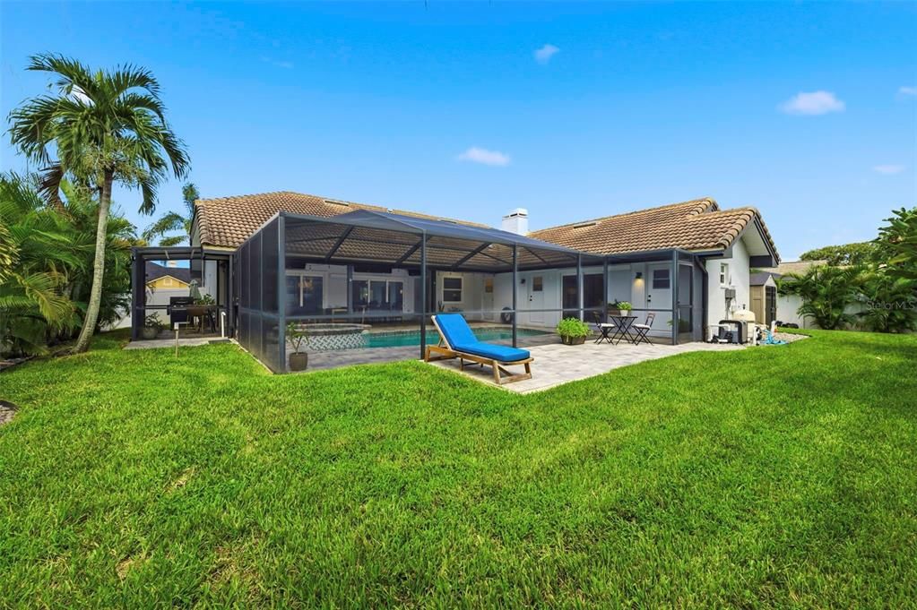 For Sale: $835,000 (4 beds, 3 baths, 2314 Square Feet)