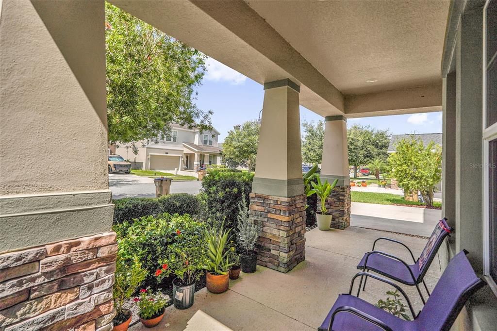 En Venta: $399,900 (3 camas, 2 baños, 1957 Pies cuadrados)