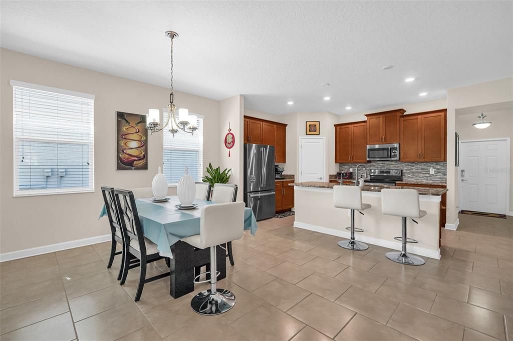En Venta: $399,900 (3 camas, 2 baños, 1957 Pies cuadrados)