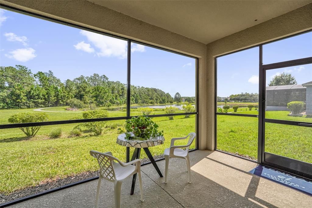 En Venta: $399,900 (3 camas, 2 baños, 1957 Pies cuadrados)
