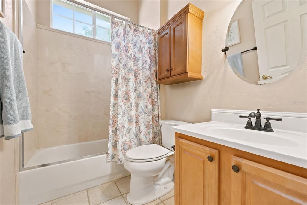 For Sale: $445,000 (3 beds, 2 baths, 1848 Square Feet)
