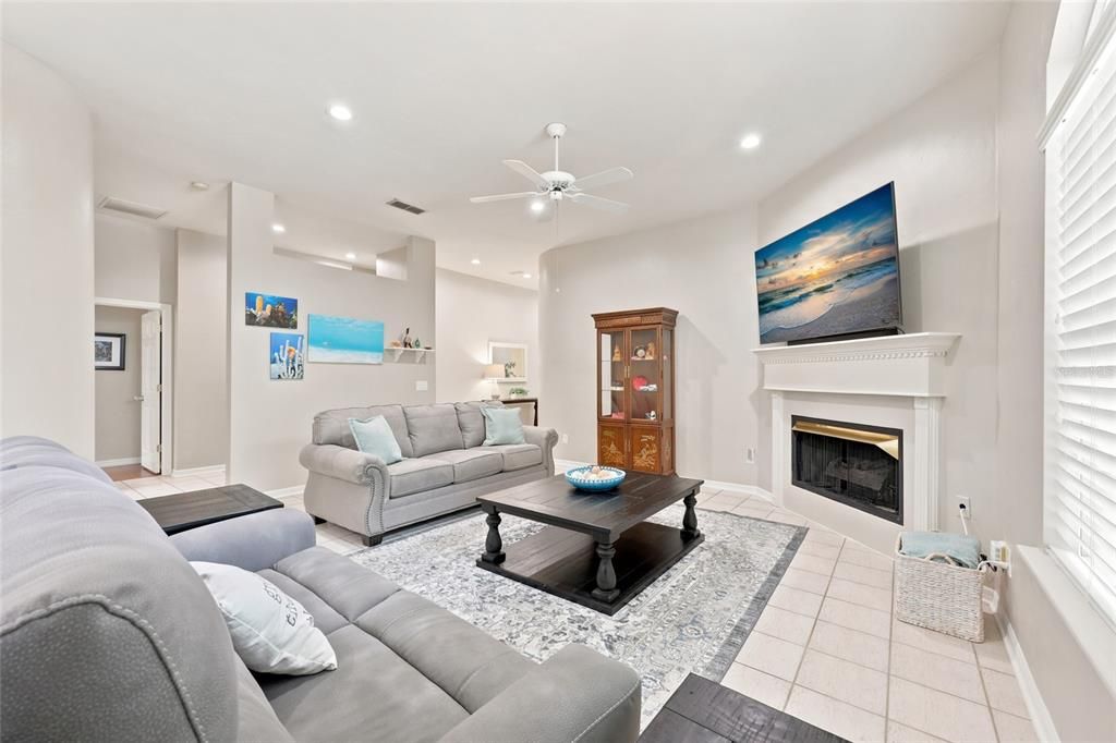 For Sale: $445,000 (3 beds, 2 baths, 1848 Square Feet)