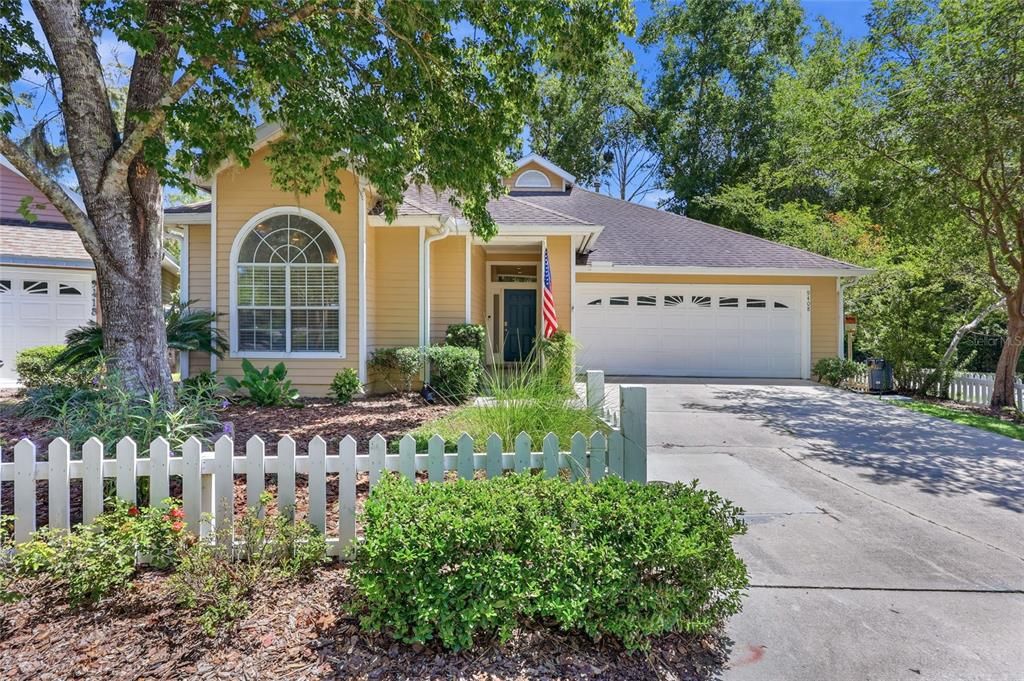 For Sale: $445,000 (3 beds, 2 baths, 1848 Square Feet)
