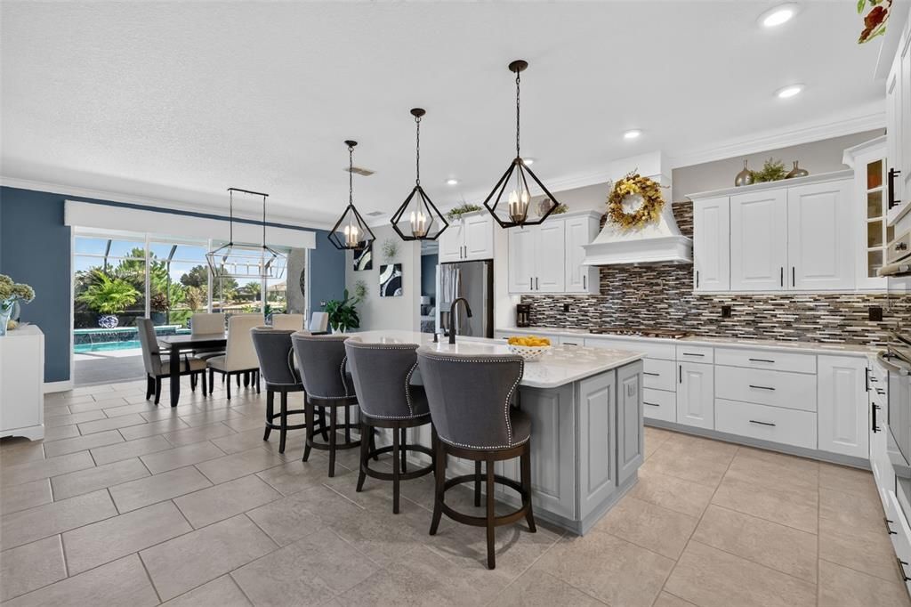 For Sale: $720,000 (3 beds, 3 baths, 2325 Square Feet)