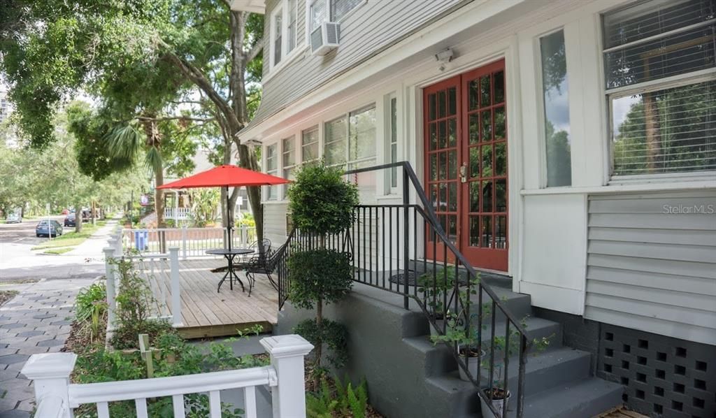 For Rent: $1,275 (0 beds, 1 baths, 350 Square Feet)