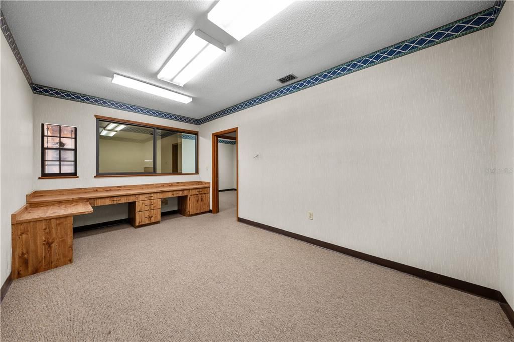 For Sale: $1,500,000 (0 beds, 0 baths, 4551 Square Feet)