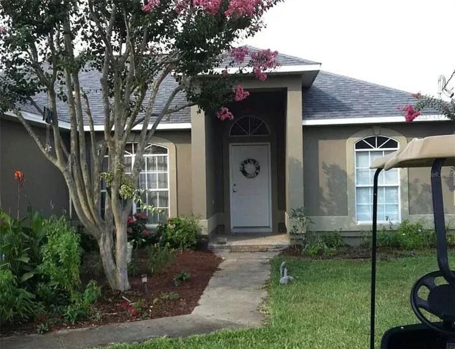 En Venta: $290,000 (3 camas, 2 baños, 1447 Pies cuadrados)