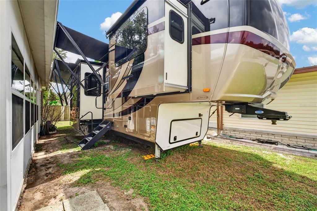 En Venta: $199,900 (2 camas, 2 baños, 1066 Pies cuadrados)